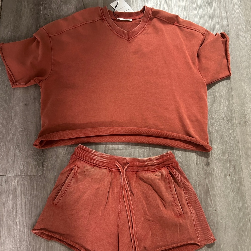 Zara Brick Red Casual Sweatshirt and Shorts Set